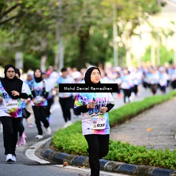Runner Photo 8411176