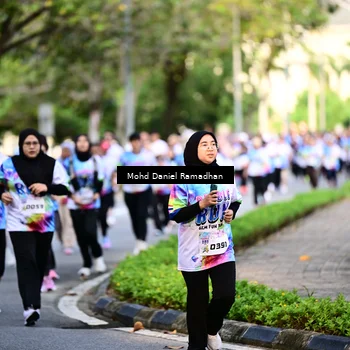 Runner Photo 8411178