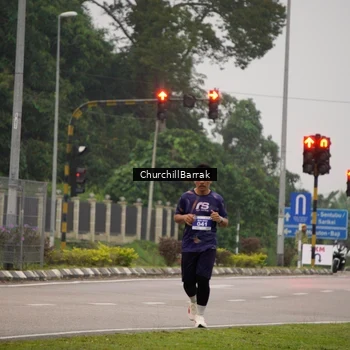 Runner Photo 8411198
