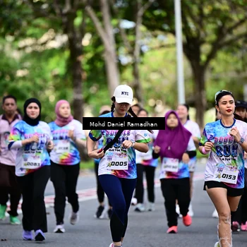 Runner Photo 8411205