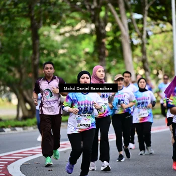 Runner Photo 8411216