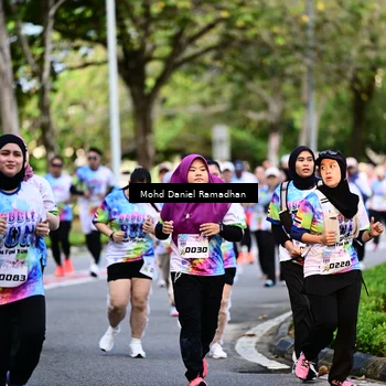 Runner Photo 8411225