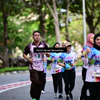 Runner Photo 8411226