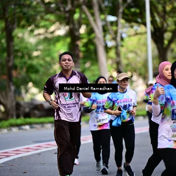 Runner Photo 8411227