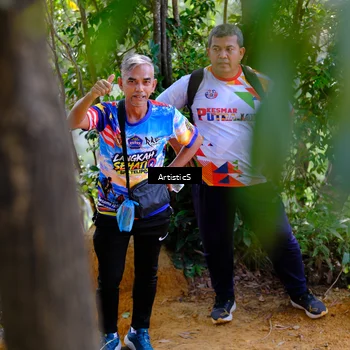 Runner Photo 8411230
