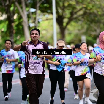 Runner Photo 8411246