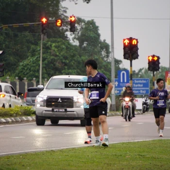 Runner Photo 8411252