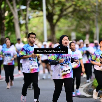 Runner Photo 8411265