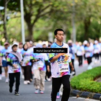 Runner Photo 8411268