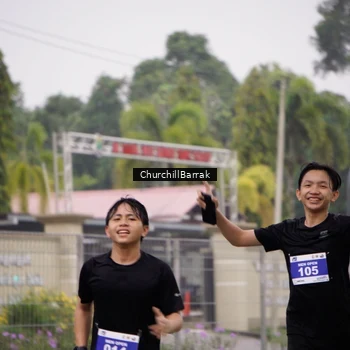 Runner Photo 8411269