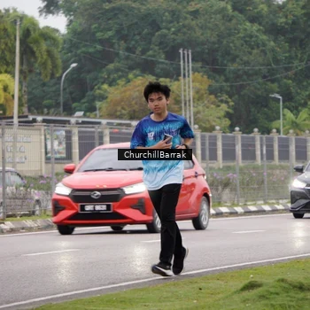 Runner Photo 8411270