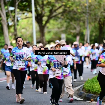 Runner Photo 8411278