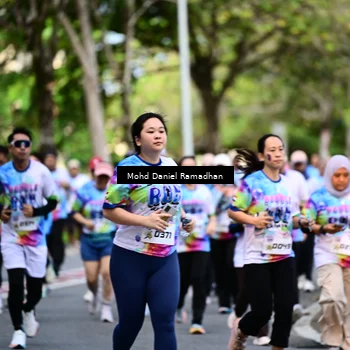 Runner Photo 8411296