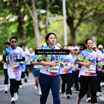 Runner Photo 8411301