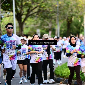 Runner Photo 8411311