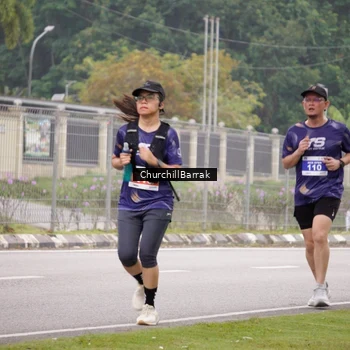 Runner Photo 8411319