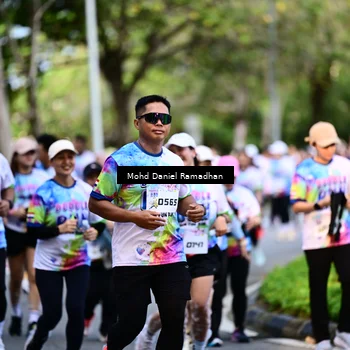 Runner Photo 8411328