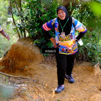 Runner Photo 8411346