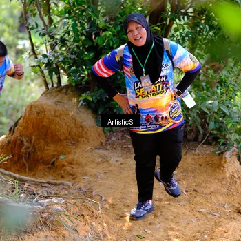 Runner Photo 8411363