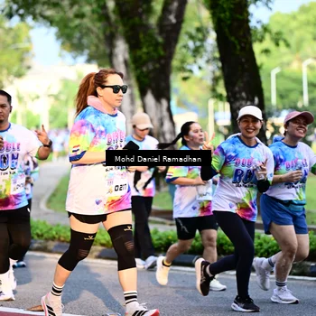 Runner Photo 8411386
