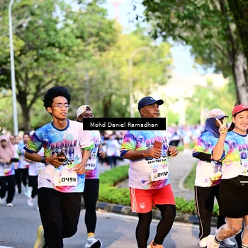 Runner Photo 8411434