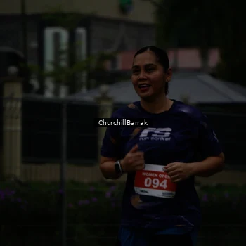 Runner Photo 8411435