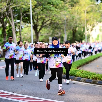 Runner Photo 8411443