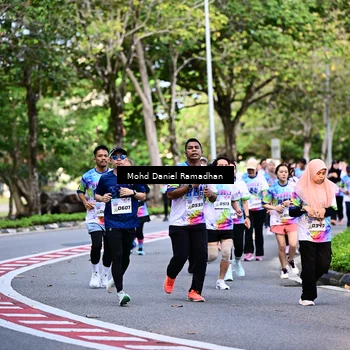 Runner Photo 8411450