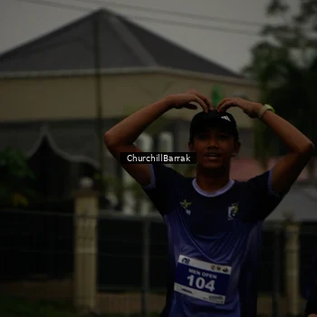 Runner Photo 8411457