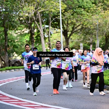 Runner Photo 8411460