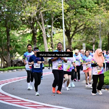 Runner Photo 8411462
