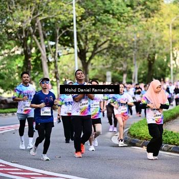 Runner Photo 8411469