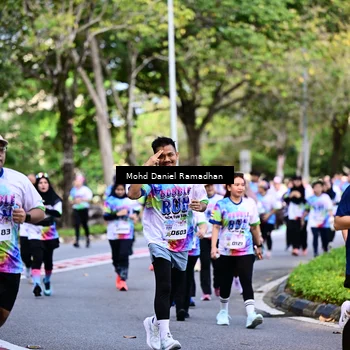 Runner Photo 8411485