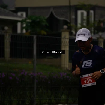 Runner Photo 8411500