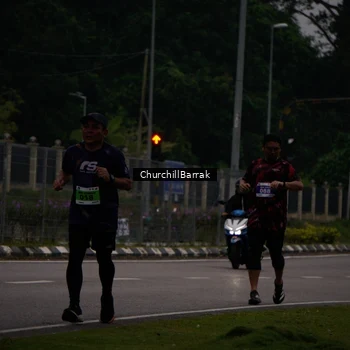 Runner Photo 8411503