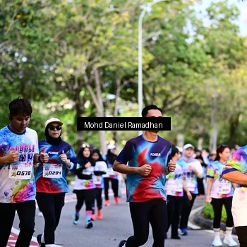 Runner Photo 8411512