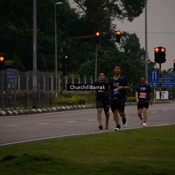 Runner Photo 8411556