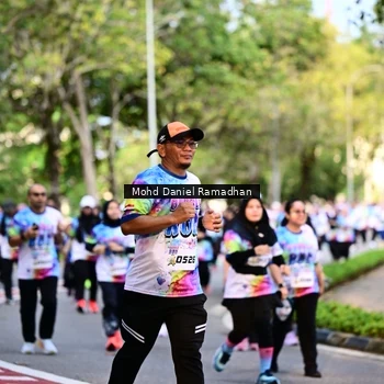 Runner Photo 8411568