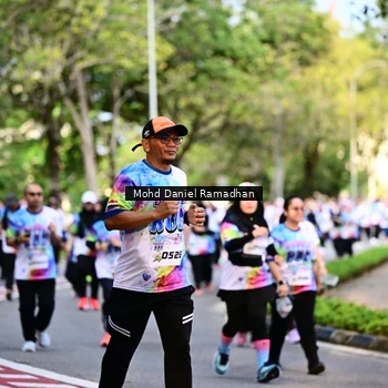 Runner Photo 8411569