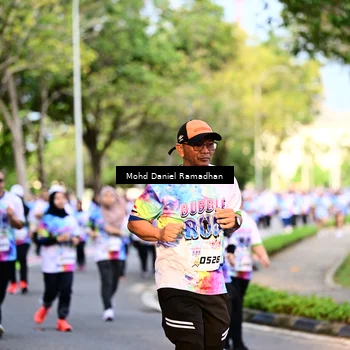 Runner Photo 8411572