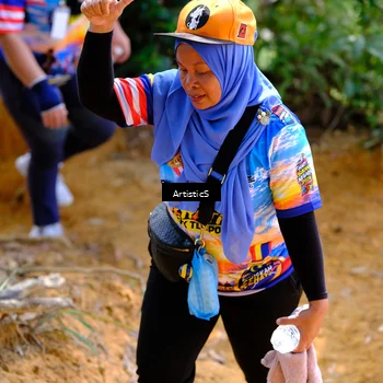 Runner Photo 8411575