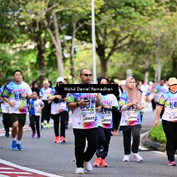 Runner Photo 8411585