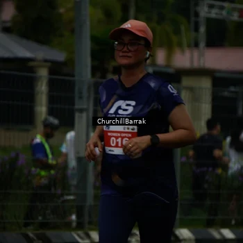 Runner Photo 8411645