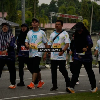 Runner Photo 8411691