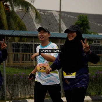 Runner Photo 8411699