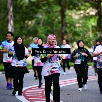Runner Photo 8411706