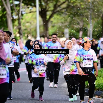 Runner Photo 8411718
