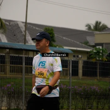 Runner Photo 8411720