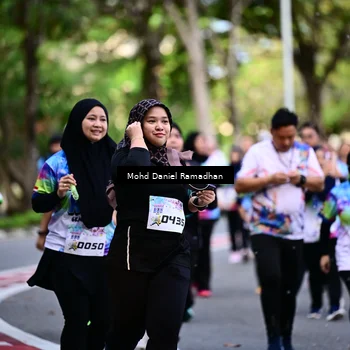 Runner Photo 8411732