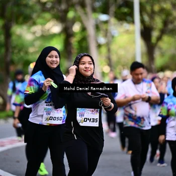 Runner Photo 8411737
